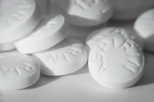Эксперты усомнились в пользе приема аспирина