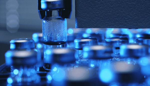 Центр имени Гамалеи уже приступил к разработке новой версии вакцины от омикрон-вварианта