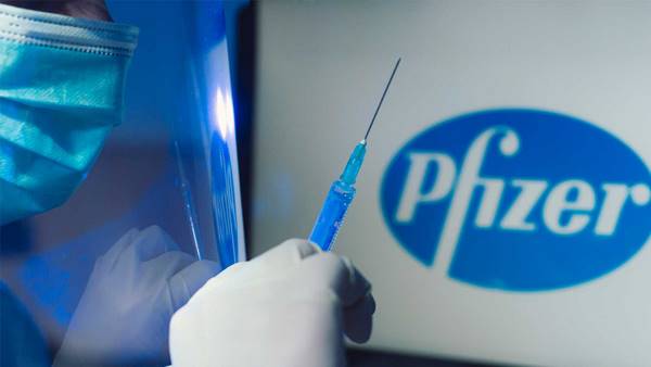 Pfizer пообещала к осени разработать вакцину от омикрона